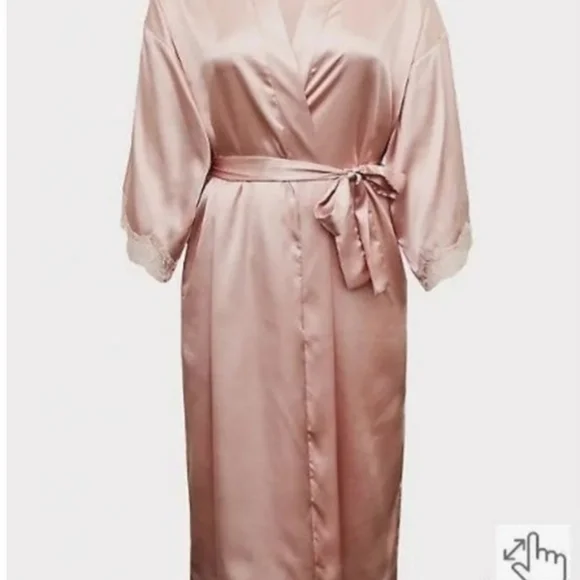 Torrid robe - Picture 2 of 8